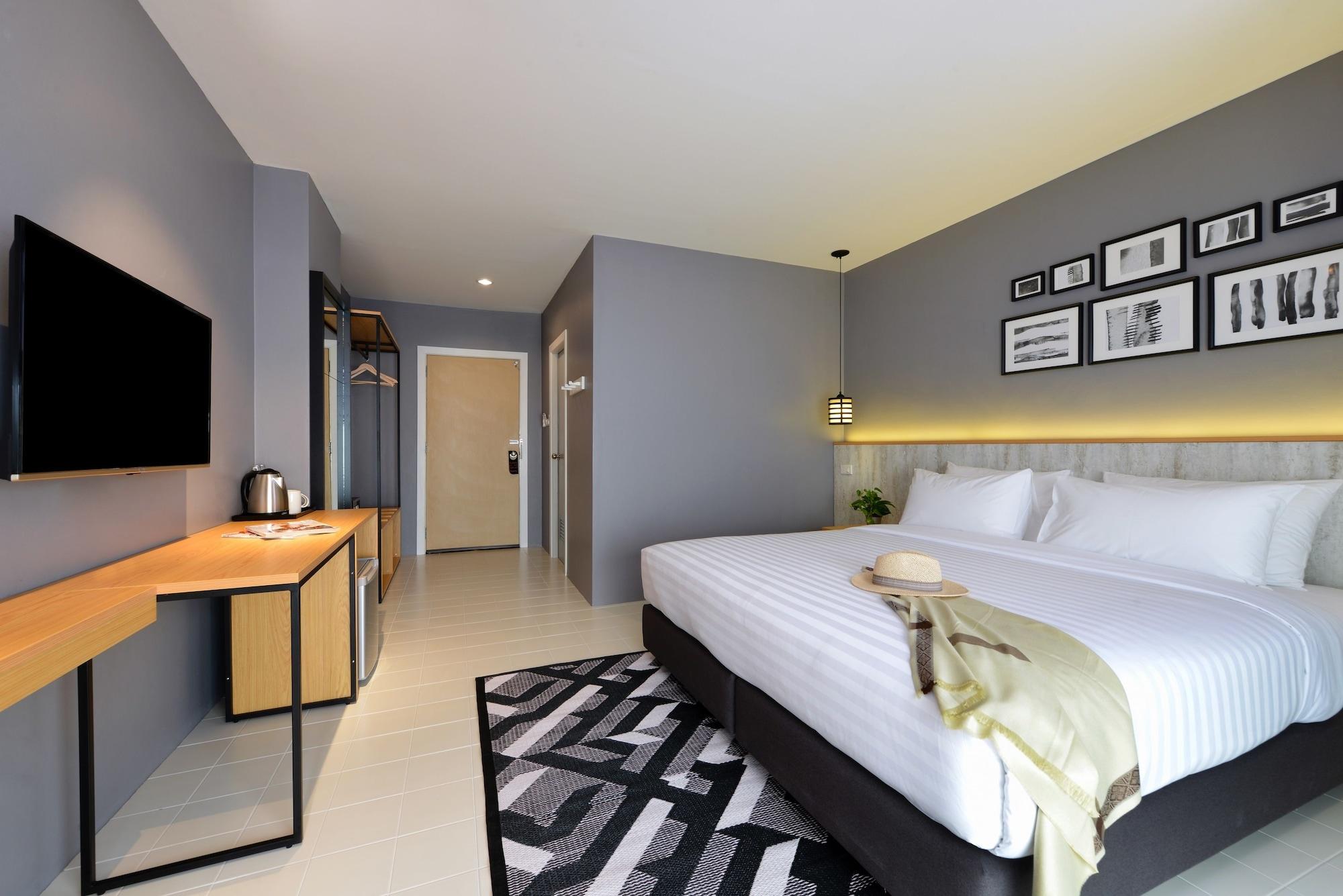 Ruenthip Pattaya Hotel Kültér fotó