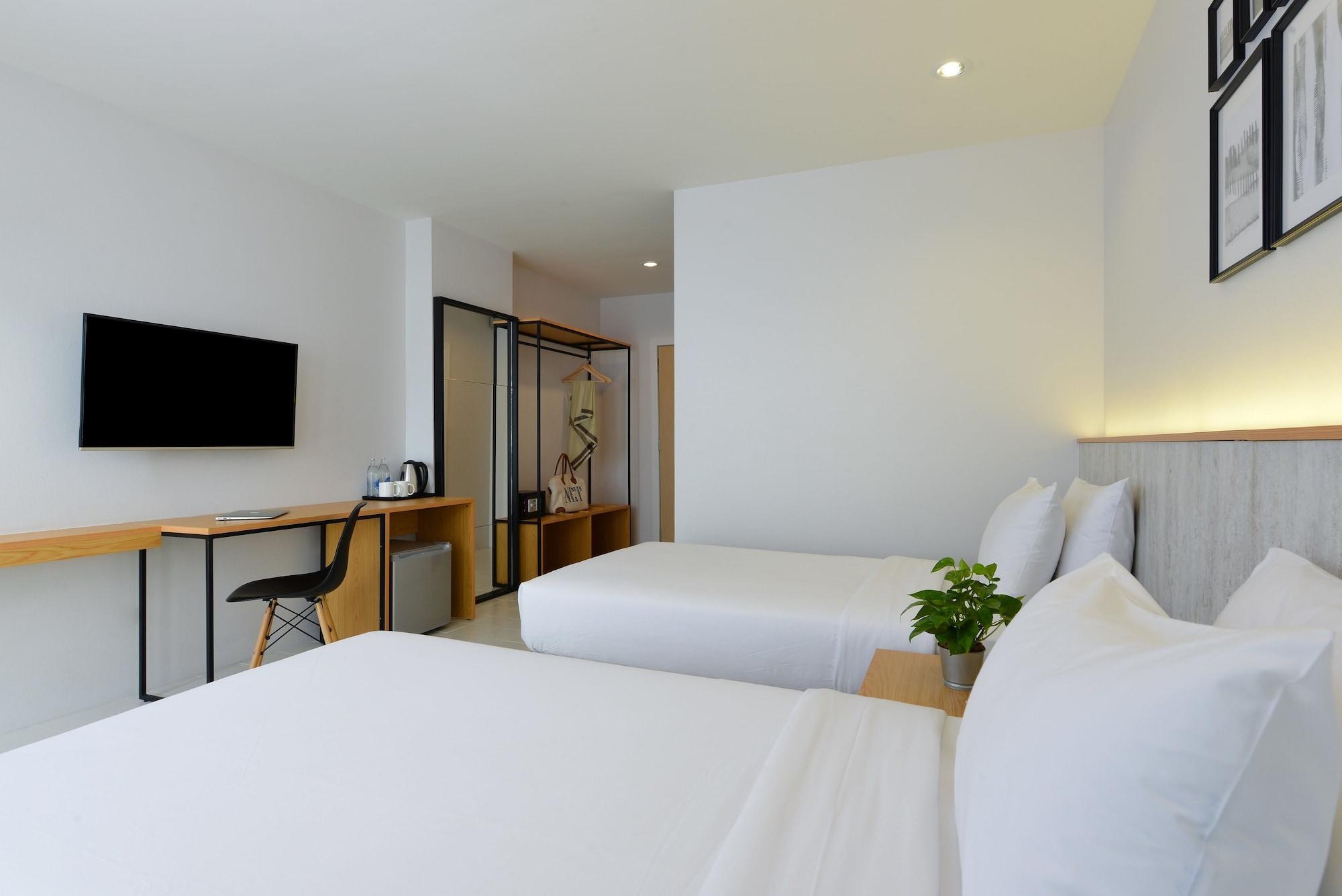 Ruenthip Pattaya Hotel Kültér fotó
