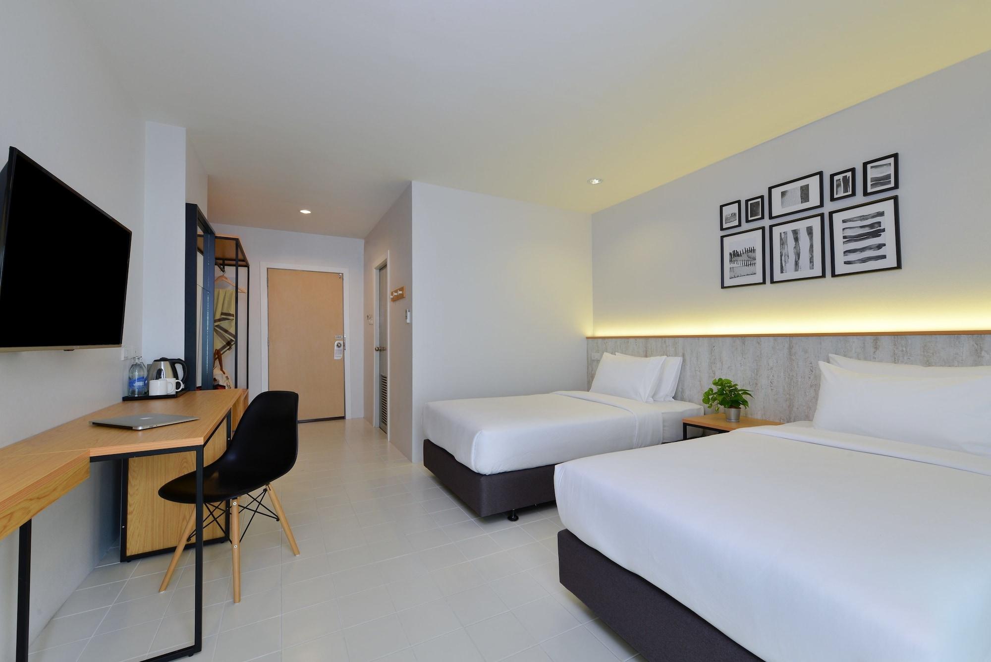Ruenthip Pattaya Hotel Kültér fotó