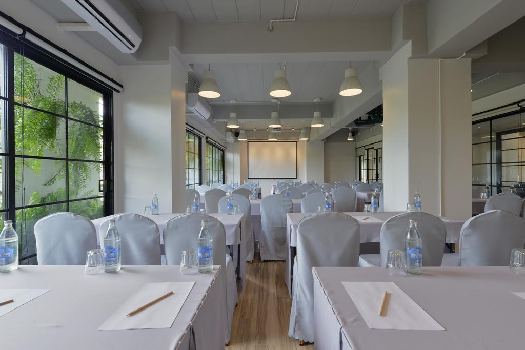 Ruenthip Pattaya Hotel Kültér fotó
