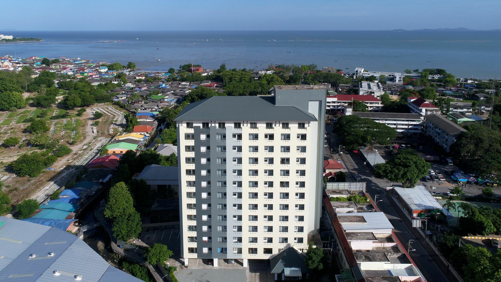 Ruenthip Pattaya Hotel Kültér fotó